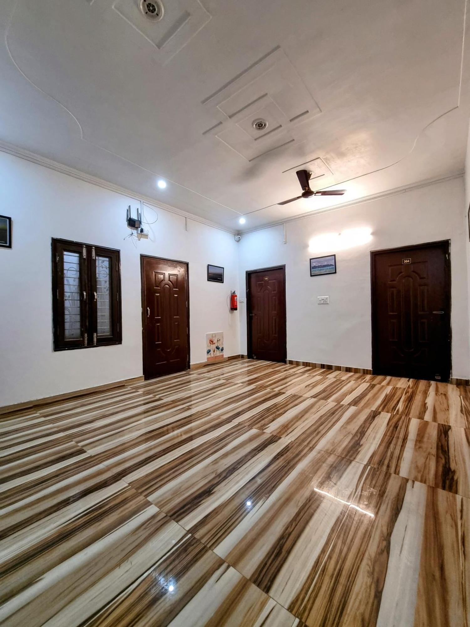 Hotel Sangam View Αλλαχαμπάντ Εξωτερικό φωτογραφία