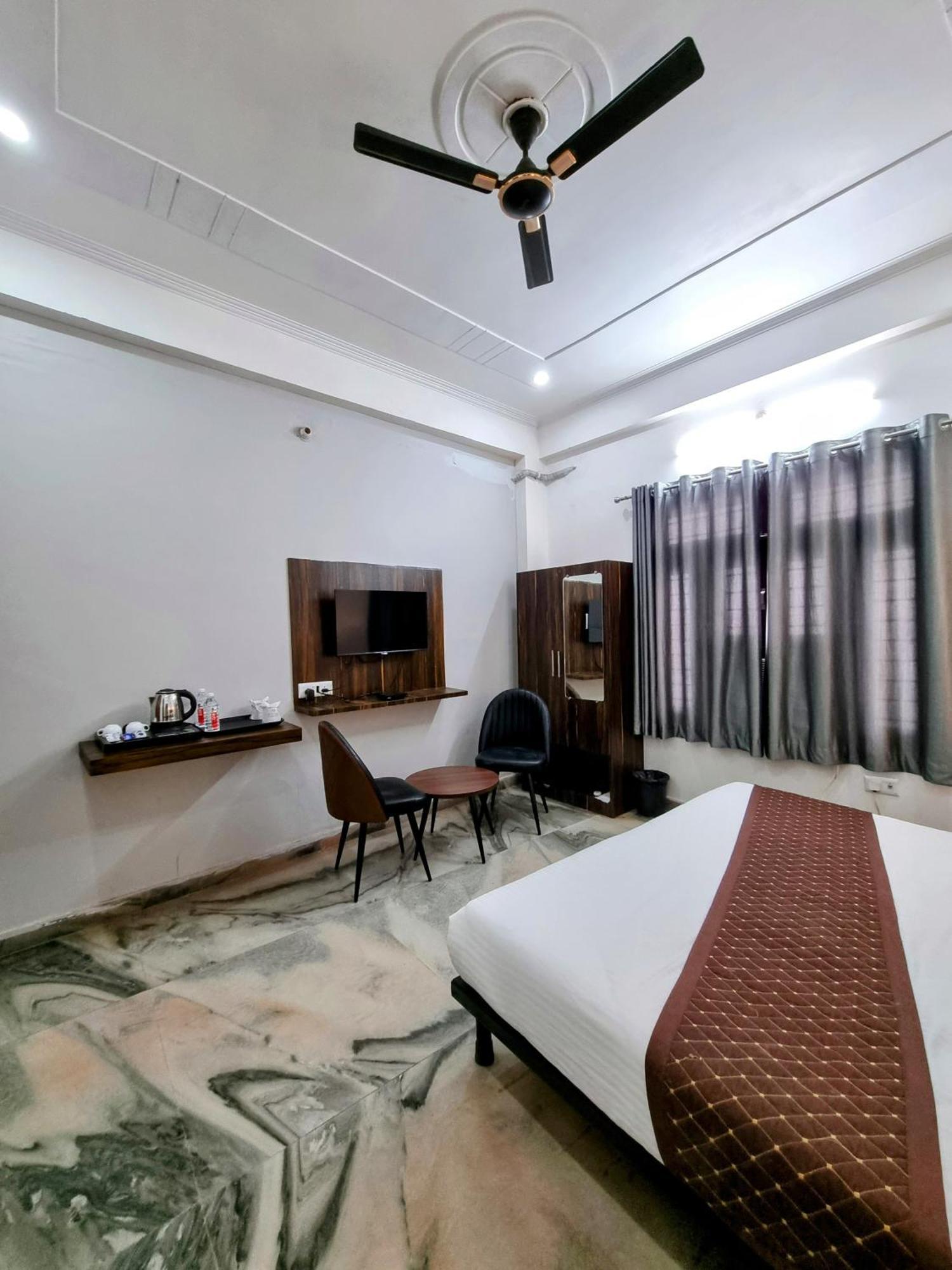 Hotel Sangam View Αλλαχαμπάντ Εξωτερικό φωτογραφία