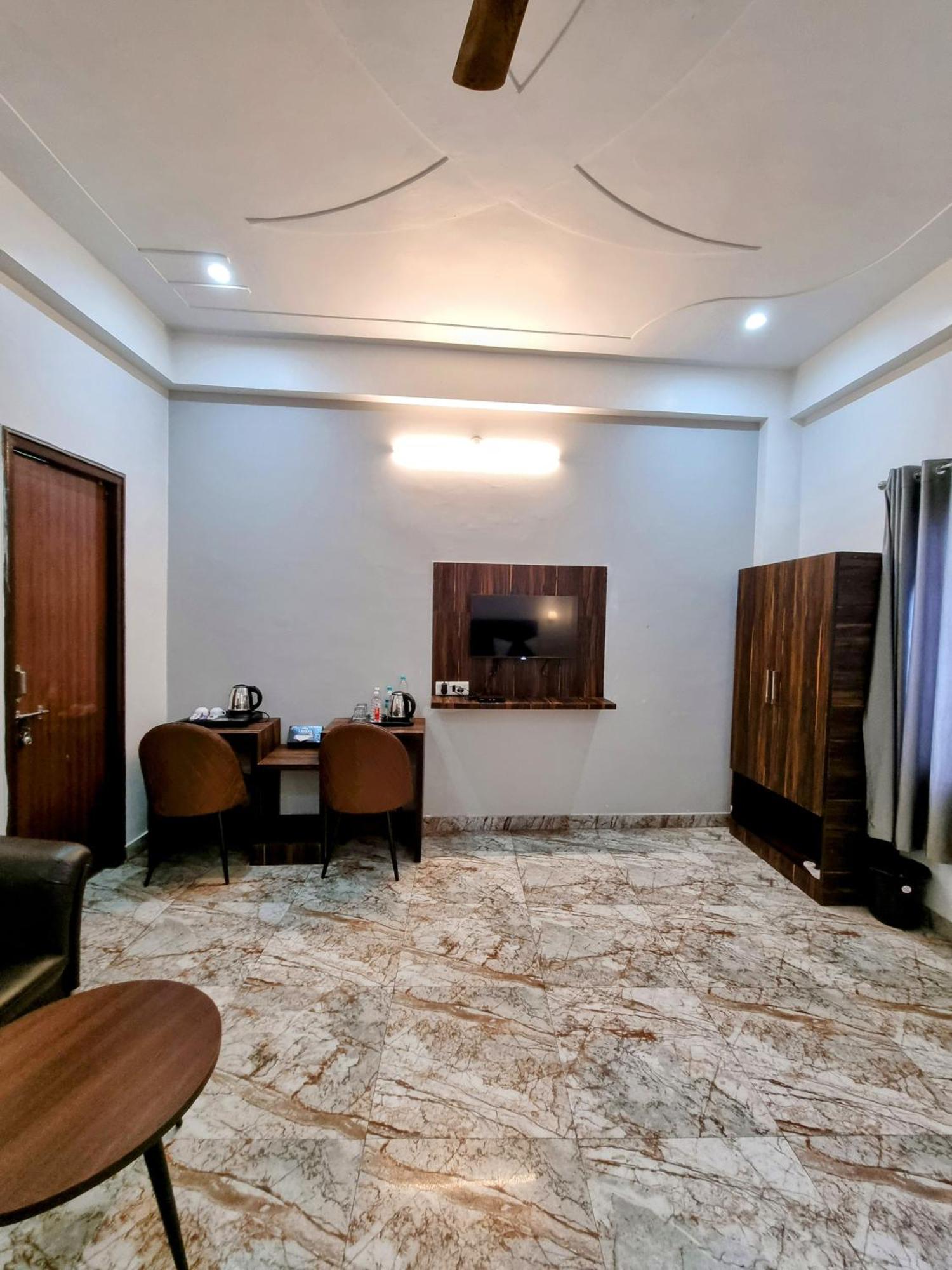 Hotel Sangam View Αλλαχαμπάντ Εξωτερικό φωτογραφία