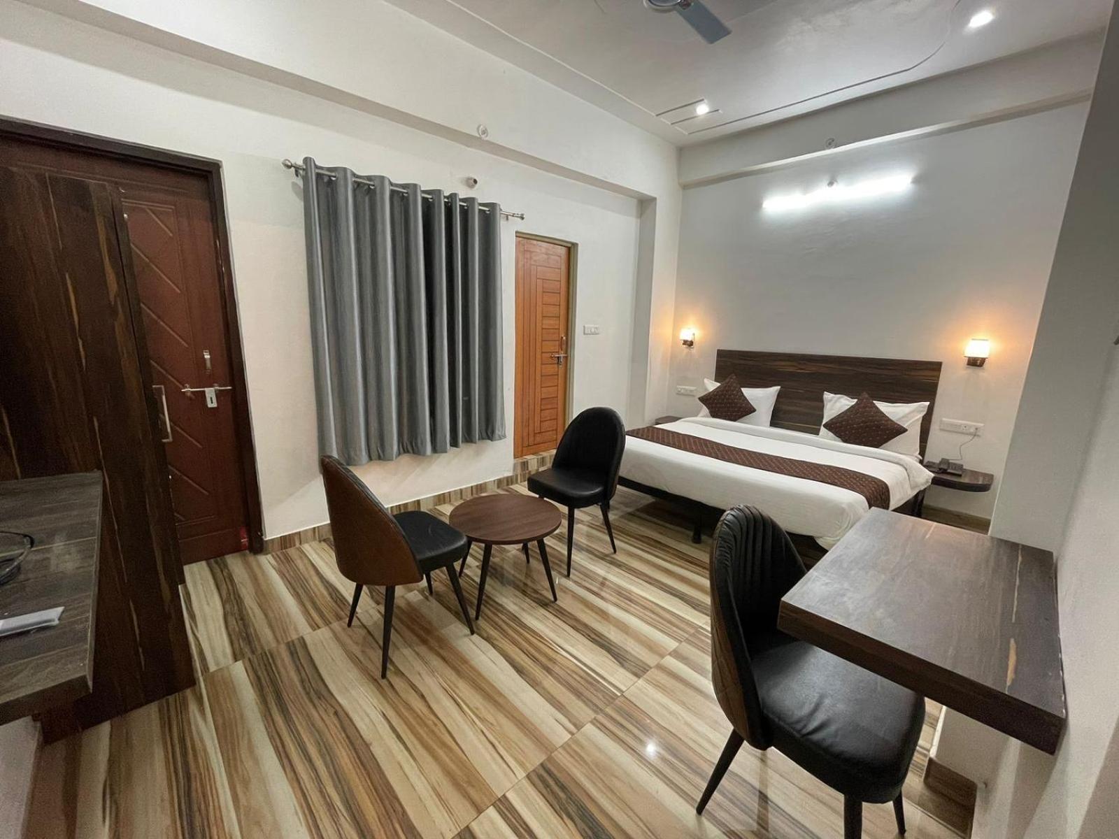 Hotel Sangam View Αλλαχαμπάντ Εξωτερικό φωτογραφία